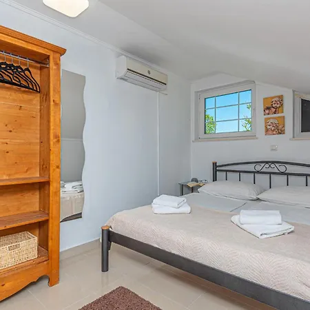 Two-bedroom In Prázdninový dům