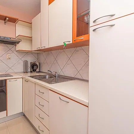 Two-bedroom In Kijevo