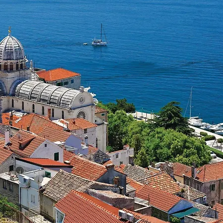 Vakantiehuis Two-bedroom In *