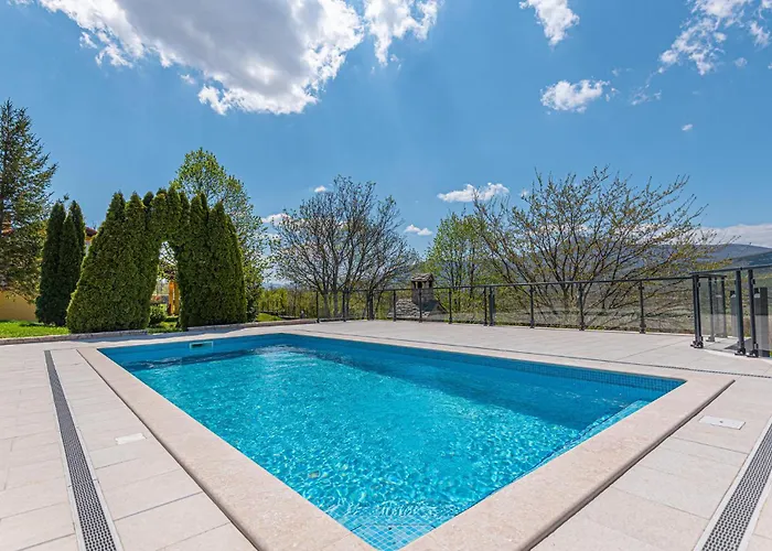 Two-bedroom In * Kijevo