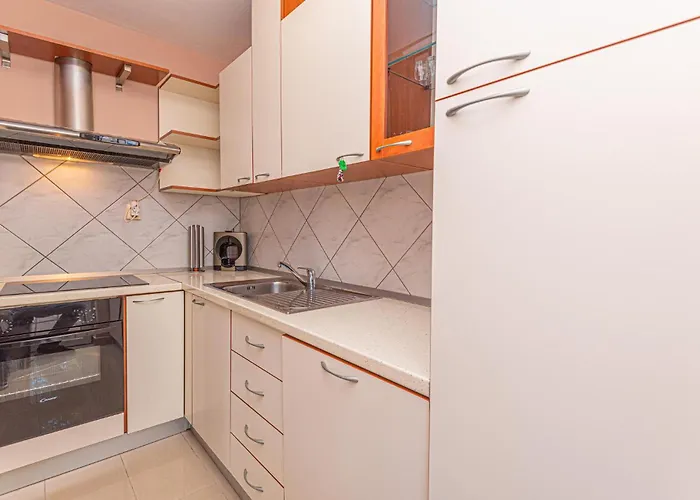 Two-bedroom In Kijevo