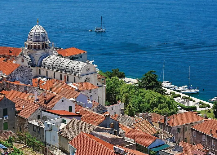 Vakantiehuis Two-bedroom In *